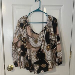 Patterned Women's Belt and Chain Print Top